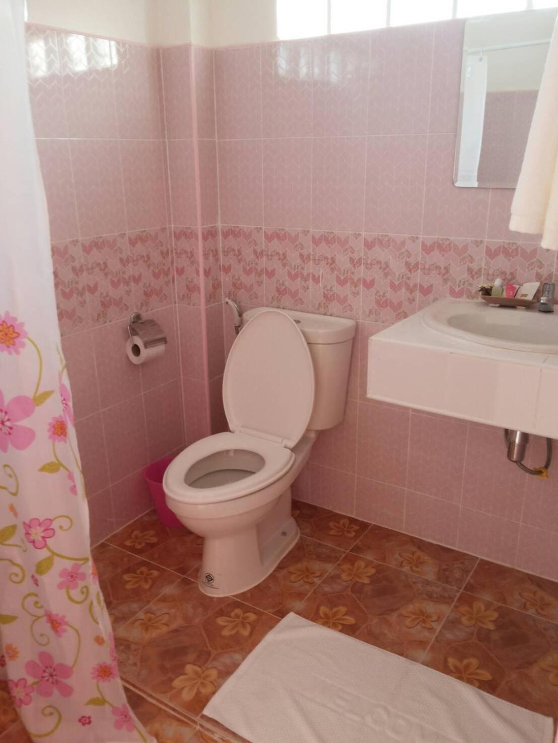 Chanakarn Guesthouse Сангхла-Бурі Екстер'єр фото