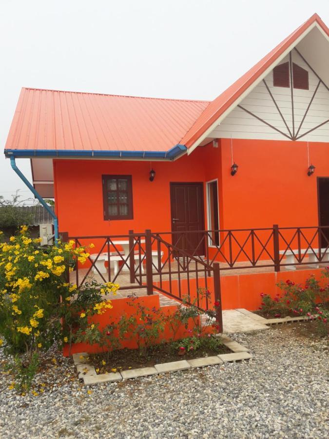 Chanakarn Guesthouse Сангхла-Бурі Екстер'єр фото